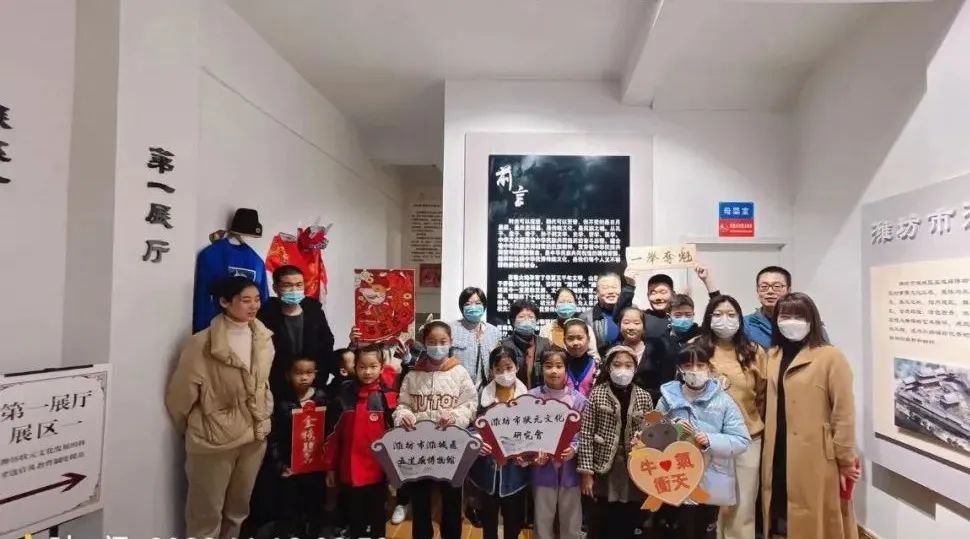 书法公益课堂迎来了第一批小学员